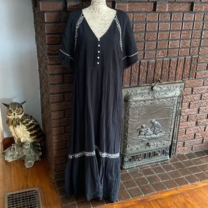 Old Navy Black Maxi Dress with White Accents